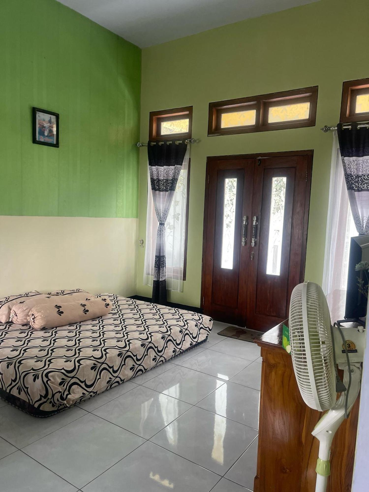 Mas Dylan Homestay Bromo Exterior photo
