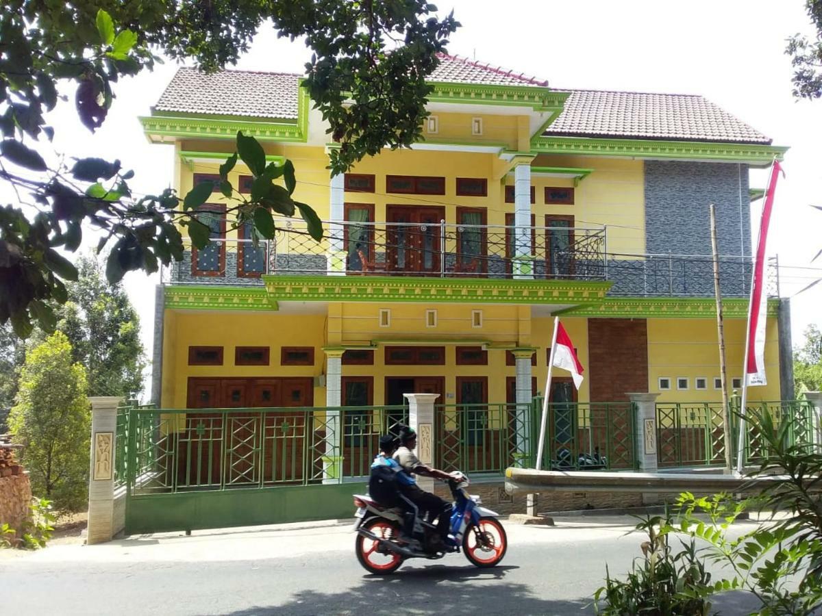 Mas Dylan Homestay Bromo Exterior photo
